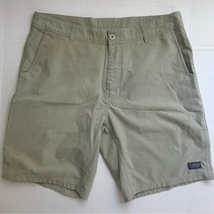 AFTCO Men's khaki shorts